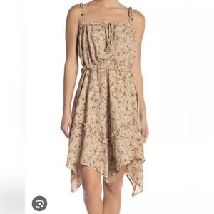 JOA Flowy Floral Dress